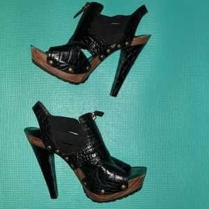 Jessica Simpson Black Heel - Size 8
